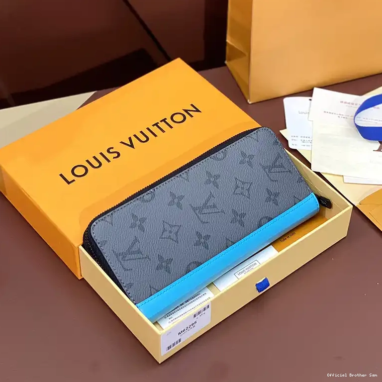Official Brother Sam 2407YZ0062 Bags LV 0821